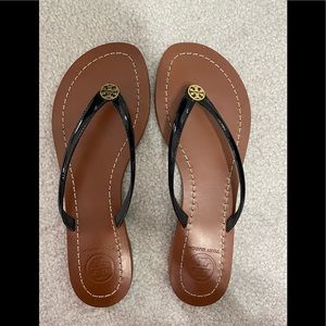 Tory Burch - Terra Thong Sandals in Navy Blue SIZE 6